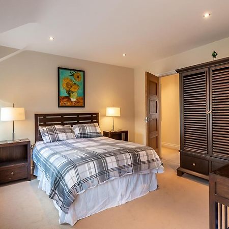 Вилла Kenmare Townhouse Экстерьер фото