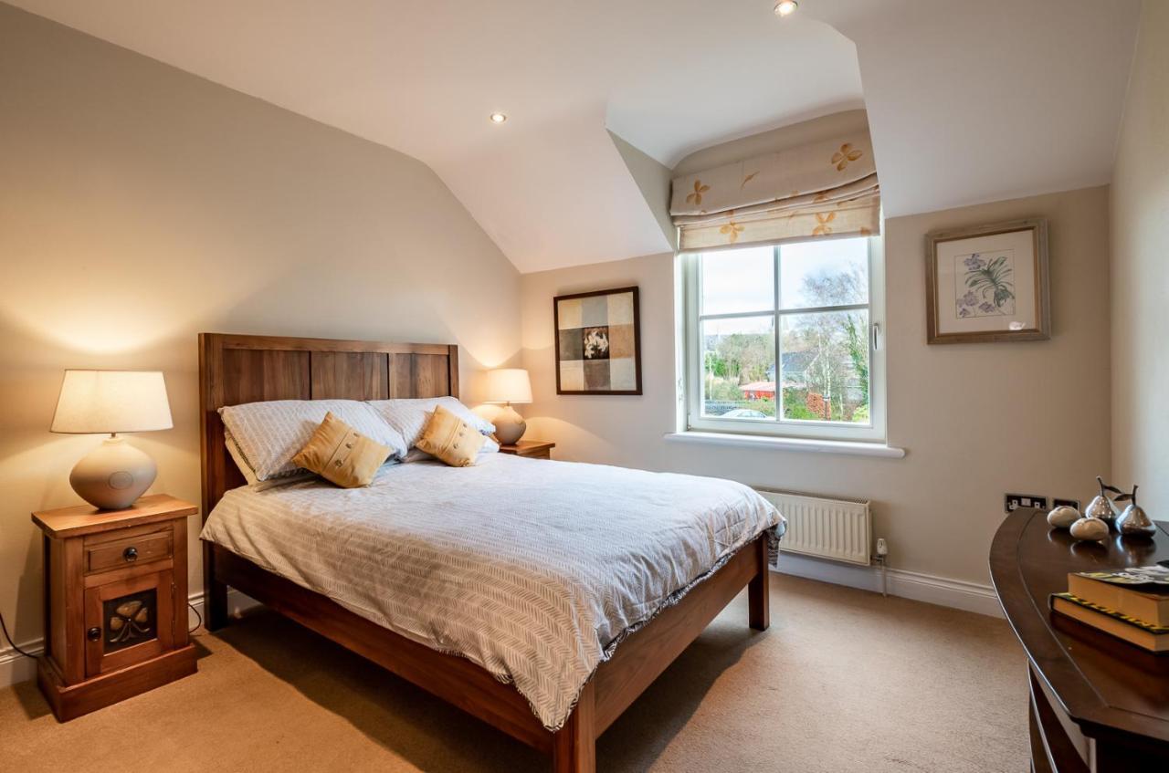 Вилла Kenmare Townhouse Экстерьер фото